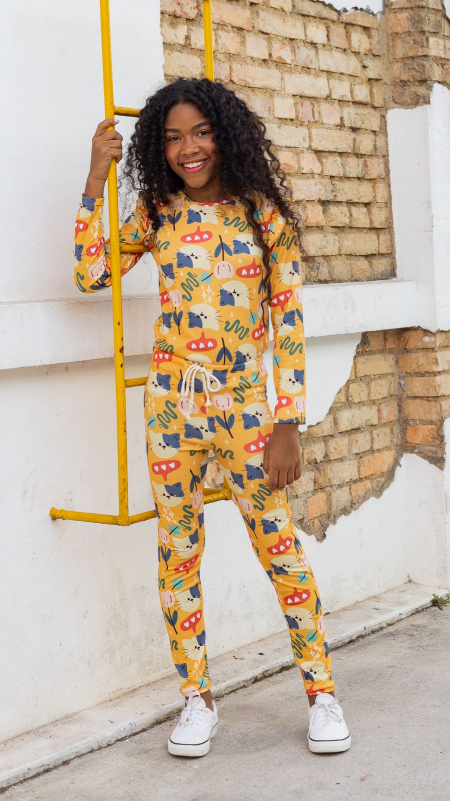 Conjunto Infantil Feminino Canelado De Blusa E Calça Estampado Gatinhos - Image 5
