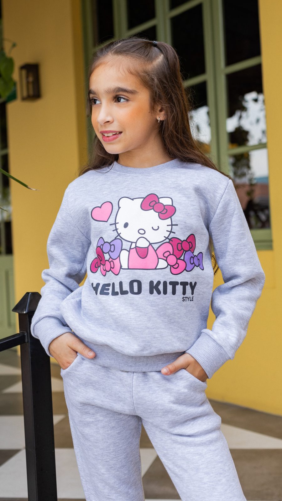 Conjunto De Moletom Infantil Feminino Com Estampa da Hello Kitty Cinza - Image 8