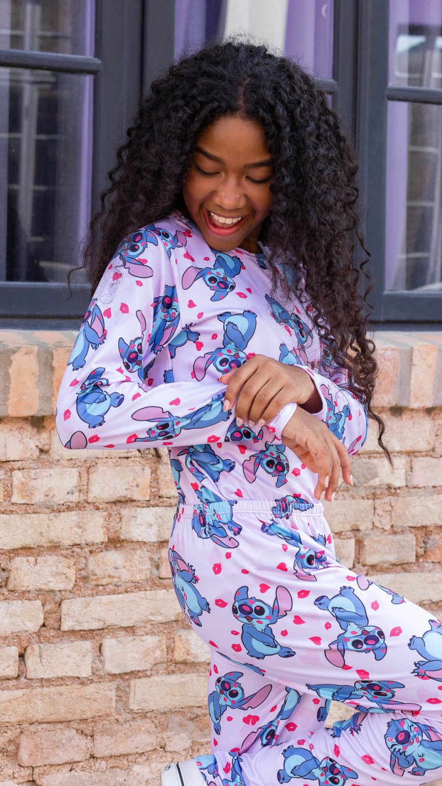 Conjunto Térmico Feminino Estampado Do Stitch Love Rosa - Image 2