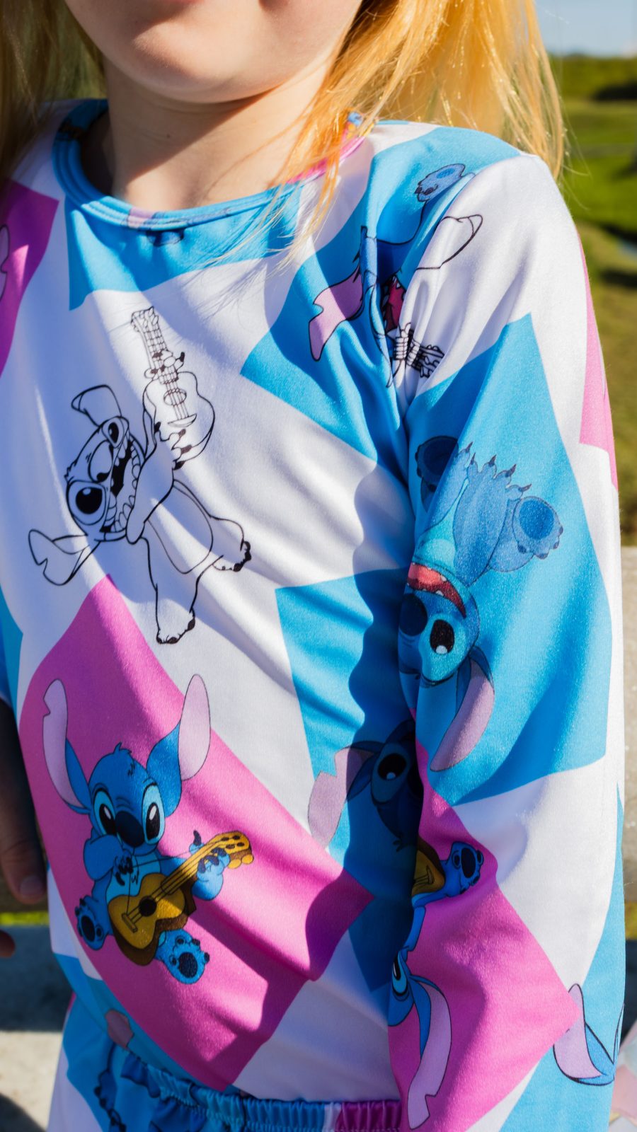 Conjunto Térmico Feminino Estampado Do Stitch Azul E Rosa - Image 3