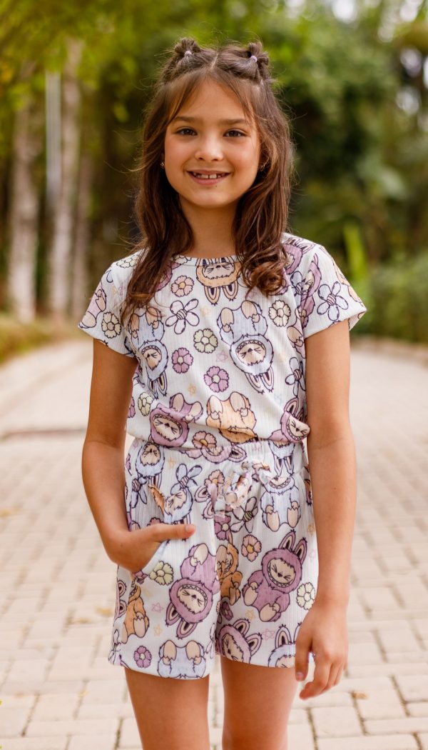 Conjunto Canelado De Blusa e Shorts Infantil Feminino Estampa Do Labubu Candy Colors