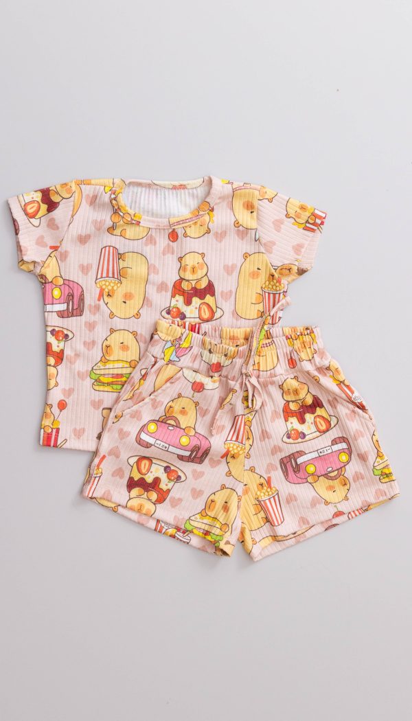 Conjunto Canelado De Blusa e Shorts Infantil Feminino Estampa Da Capivara Popcorn