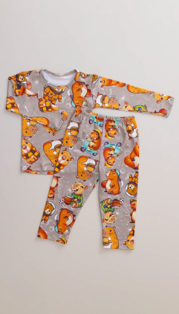 Conjunto Térmico Feminino Estampado Da Capivara Cinza